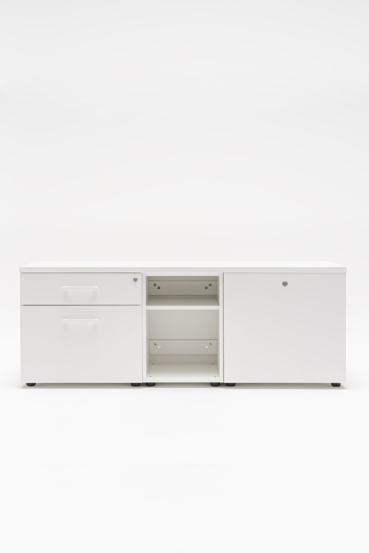 Standard managerial cabinet